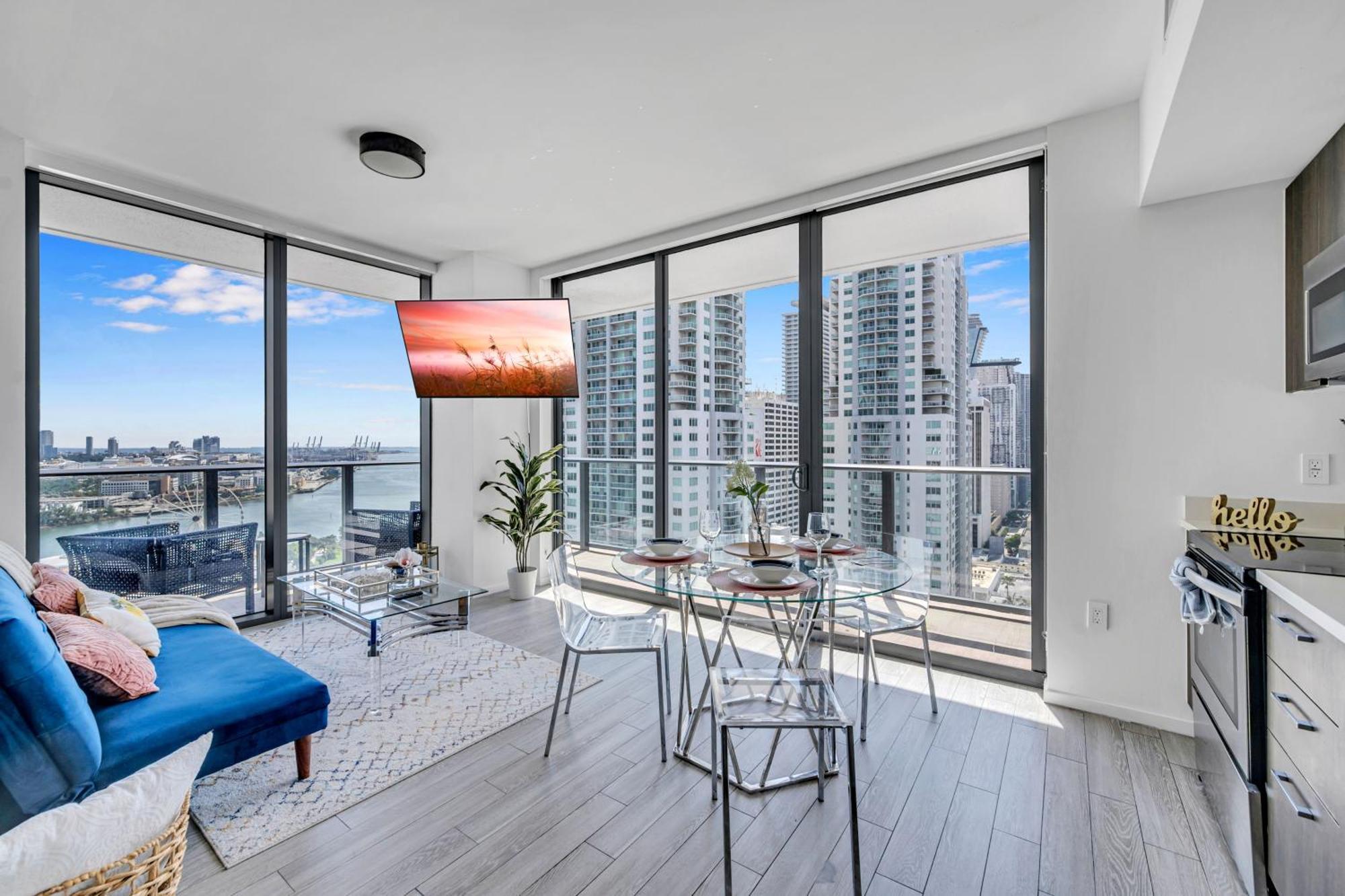 Mesmerizing Views Corner Condo マイアミ エクステリア 写真