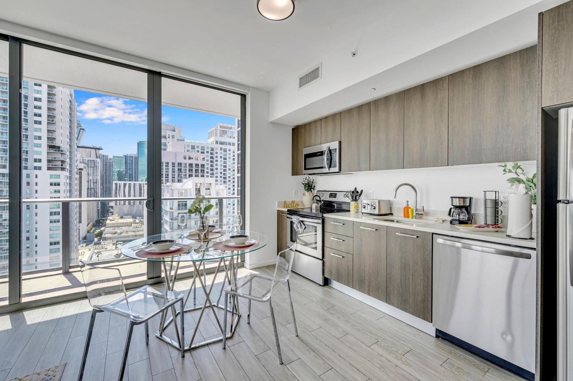 Mesmerizing Views Corner Condo マイアミ エクステリア 写真